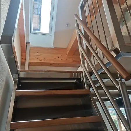 Meyer Obergeschoss 아파트 *